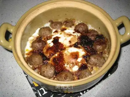 Rice with balls and eggs
