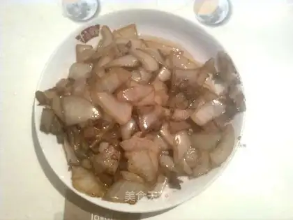 stir-fried onions