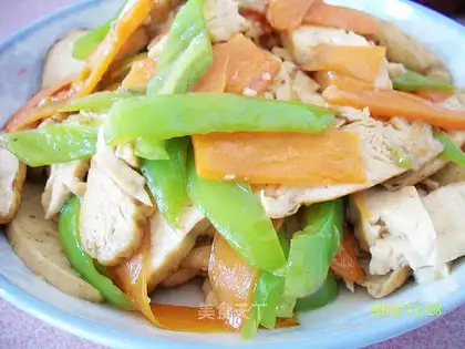 Home-cooked fried dried bean curd