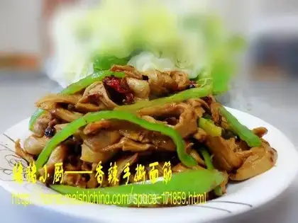 Spicy hand-shredded gluten