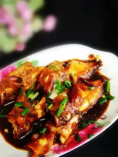 Sweet and sour red fish