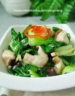 Mushrooms and green vegetables