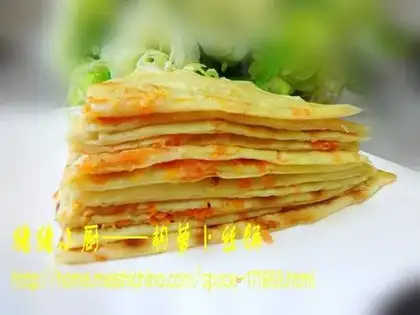 shredded carrot cake