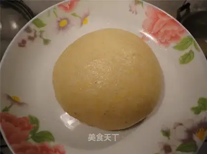 Corn flour steamed buns