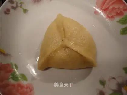 Corn flour sugar triangle