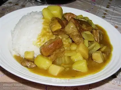 Curry beef brisket rice