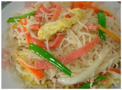 stir-fried rice with three shredded silk