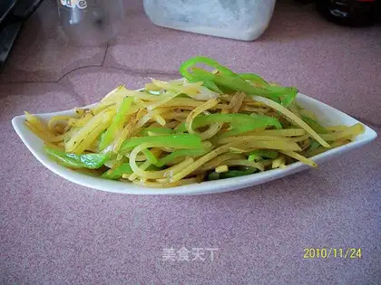 green pepper with potato