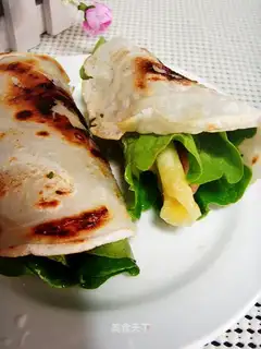 Banana burrito