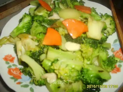 stir-fried broccoli