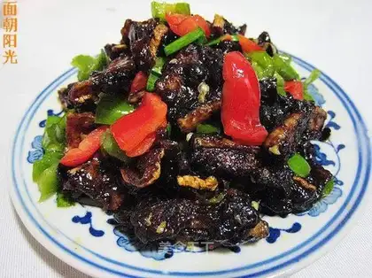 stir-fried black bean with green pepper