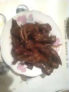 Braised chicken feet