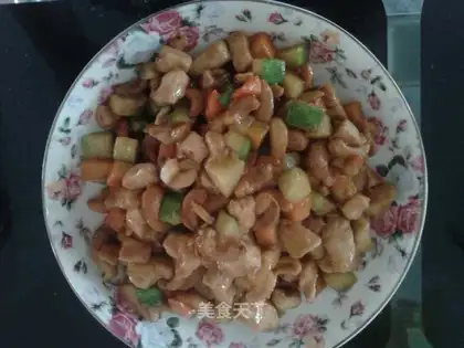 Tomato cashew chicken