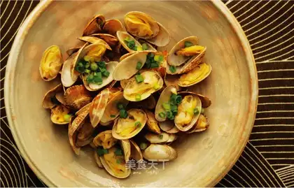 It's steaming clams