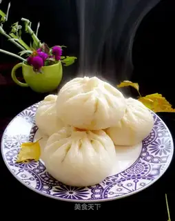 Cheese and pork buns