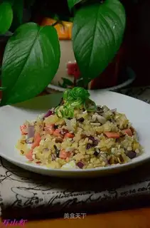 Gold egg fried rice