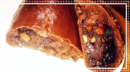 Heartful chocolate bread