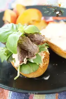 Roasted steak sandwich