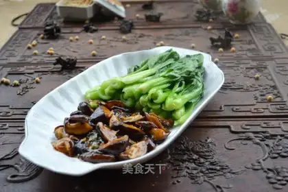Mushroom greens
