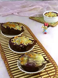 Cheese and potatoes