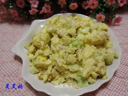 Onions, fried eggs