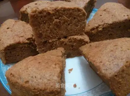 A date cake