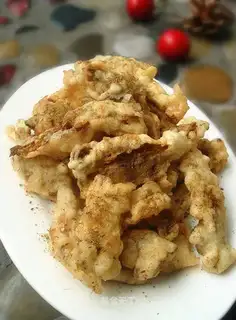 Dry mushrooms