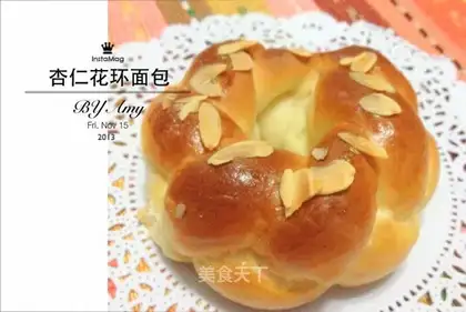 Almond bouquet bread