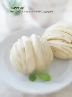 A fragrance roll