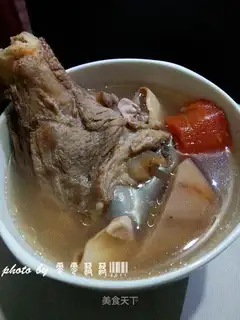 Lian's ink fish soup