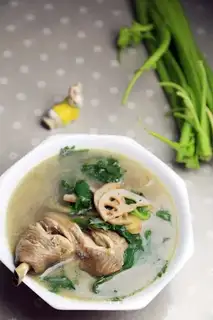 Celery chicken soup