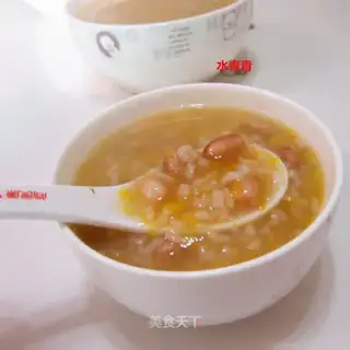 Peanut pumpkin porridge