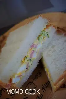 Quickie egg salad sandwich