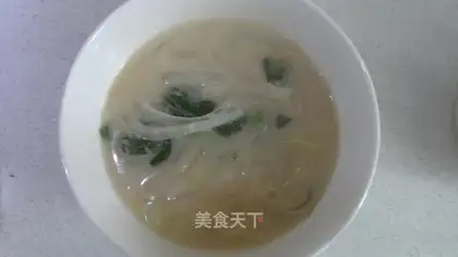 Snack radish soup