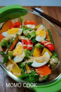 Quick-cut vegetable salad