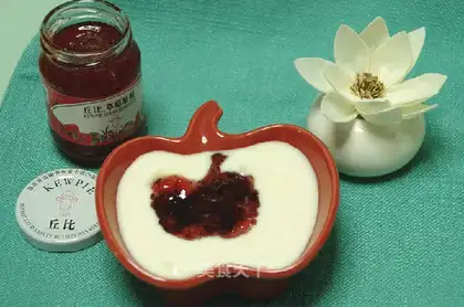 Jubby strawberry jam yogurt