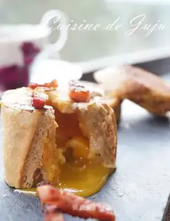 Bacon egg juice stick toast