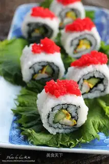 Caviar sushi
