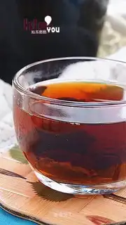 The Soyuz Party makes tea