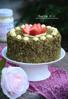 Seaweed pinecake