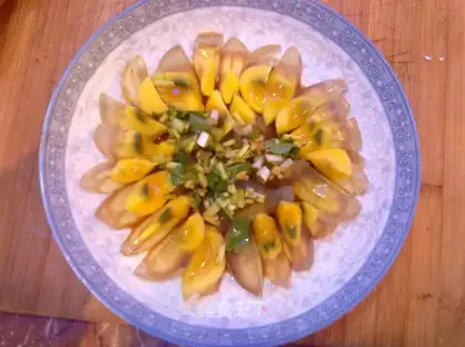 Kang-sang turned eggs
