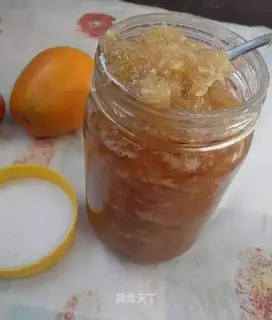 A grapefruit tea
