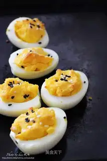 Roasted devil eggs