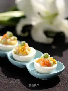 A salmon egg