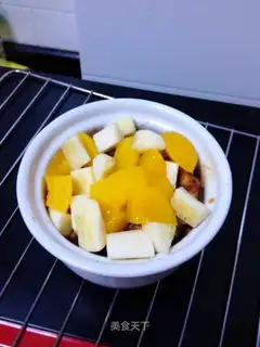 Fruitbread pudding