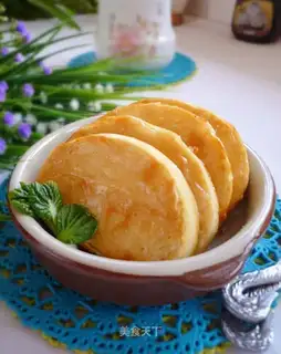 The salad sauce
