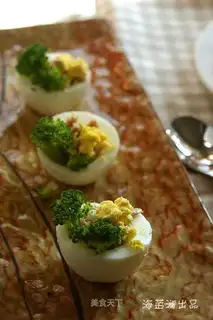 Egg cups