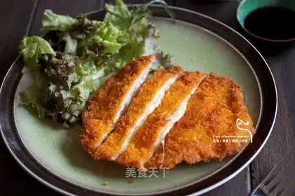 Cheese pork chops