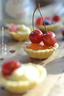 Cherry salad