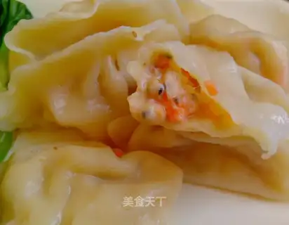 Salad fruit dumplings
